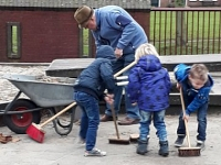 Foto bij artikel Vele handen maken licht werk!!!